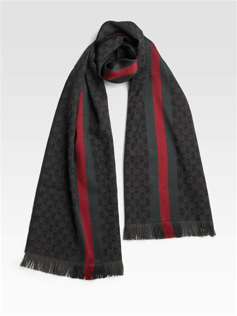 gucci web design green scarf.